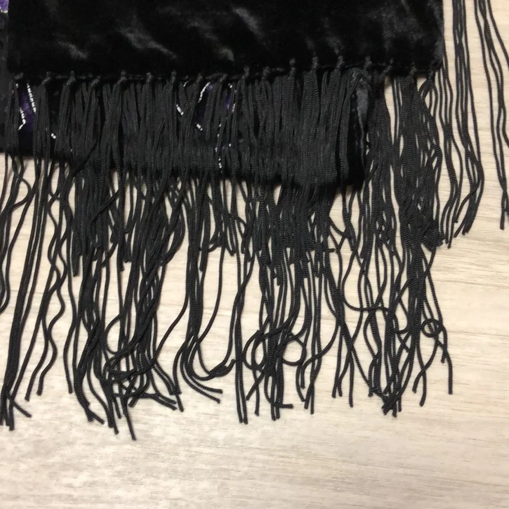 Cejon Shawl Scarf with fringe